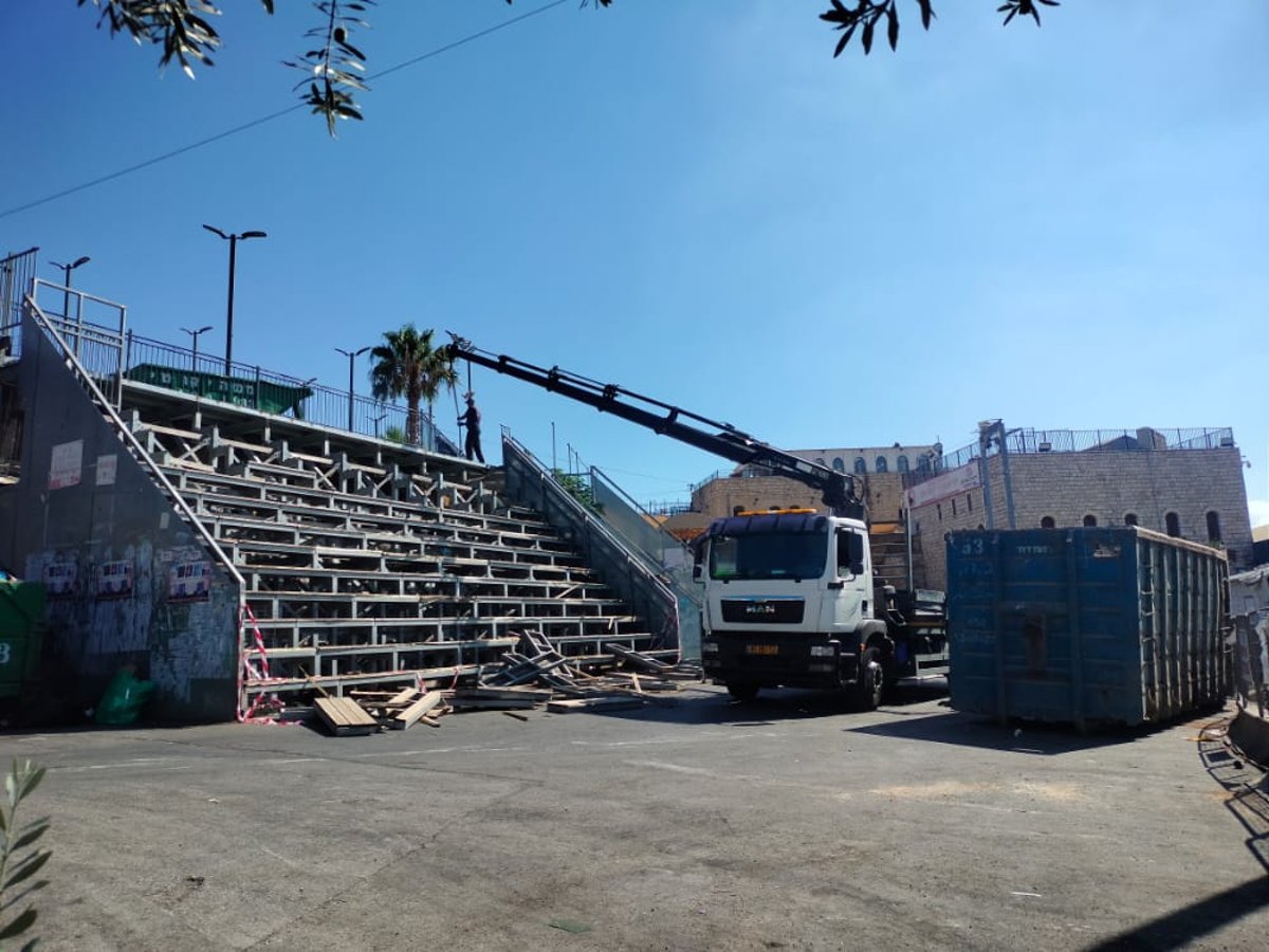 לראשונה מהאסון: הריסת הטריבונות במירון