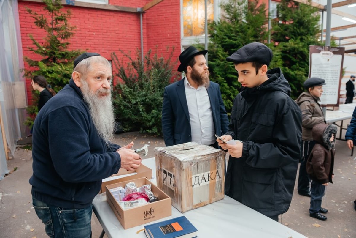 צפו: כך מתכוננים במוסקבה ליום הקדוש