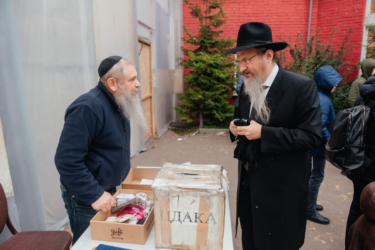 צפו: כך מתכוננים במוסקבה ליום הקדוש