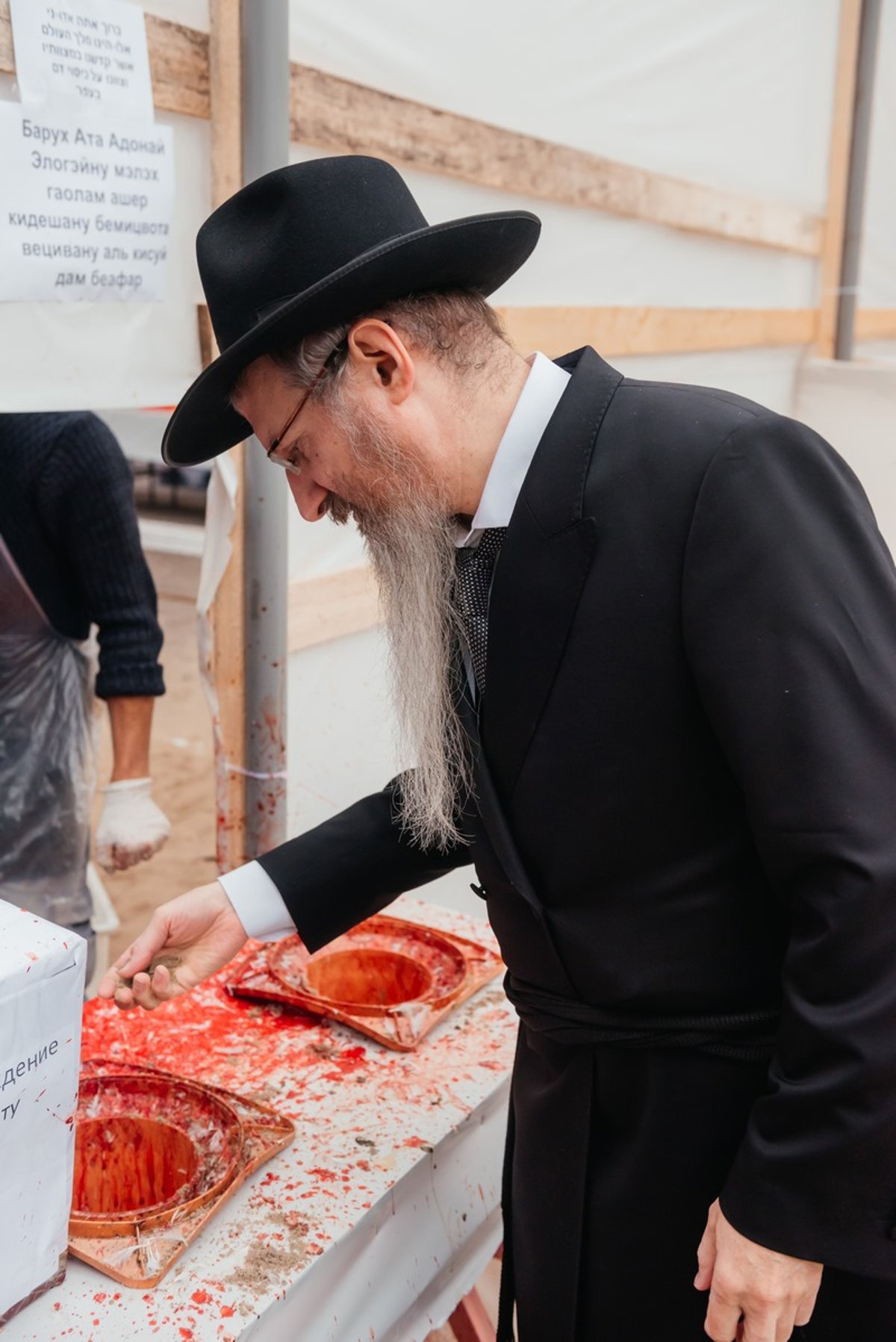 צפו: כך מתכוננים במוסקבה ליום הקדוש