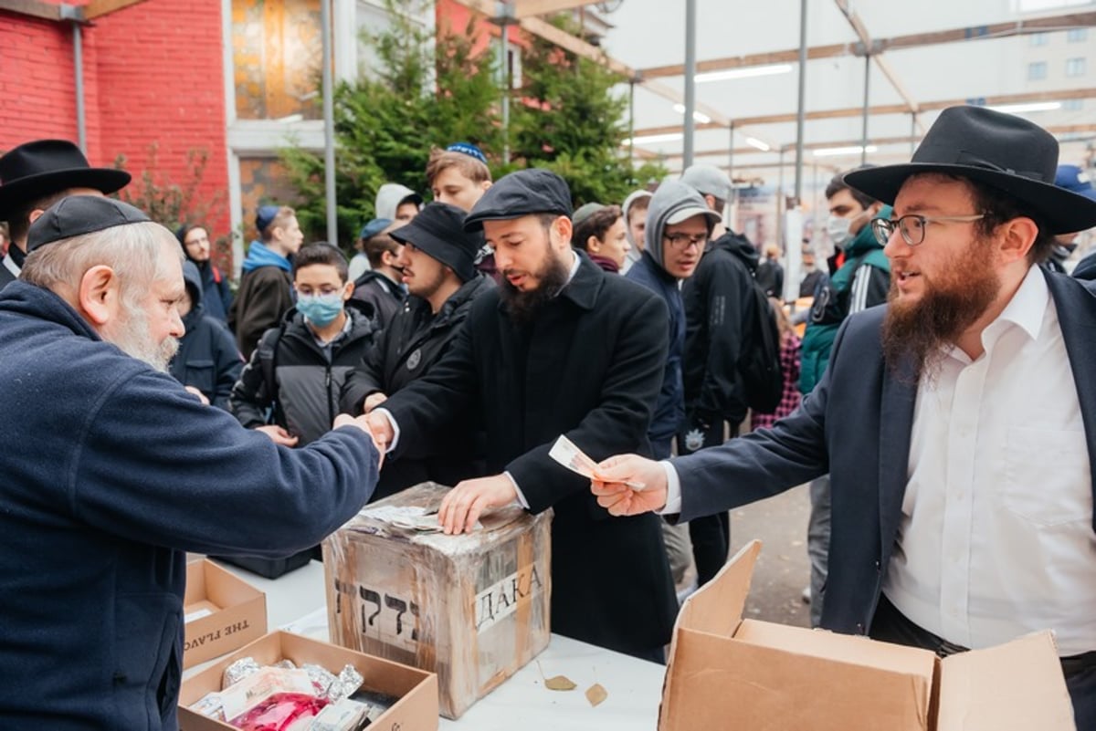 צפו: כך מתכוננים במוסקבה ליום הקדוש