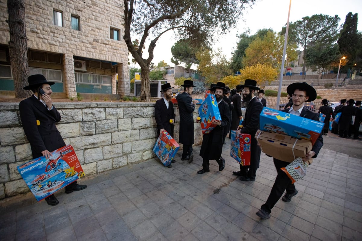 עופות ופליימוביל: הכולל שלא שכח גם הילדים