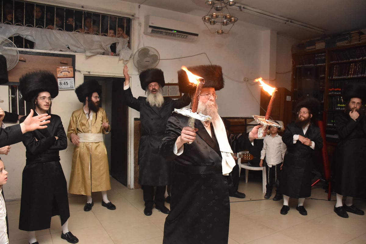 באבוקות אש: שמחת בית השואבה בלעלוב ב"ב