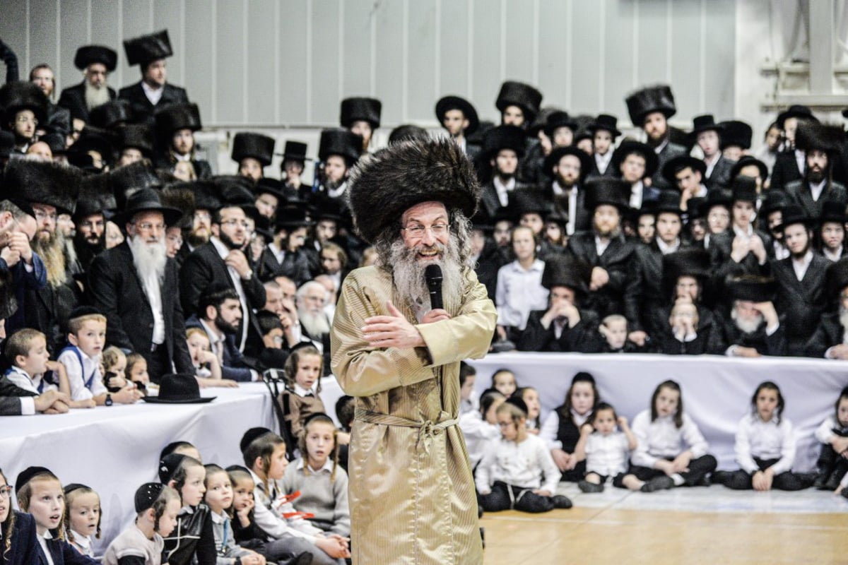 במשך שעות: רבי מיילך הקפיץ את ביתר • צפו