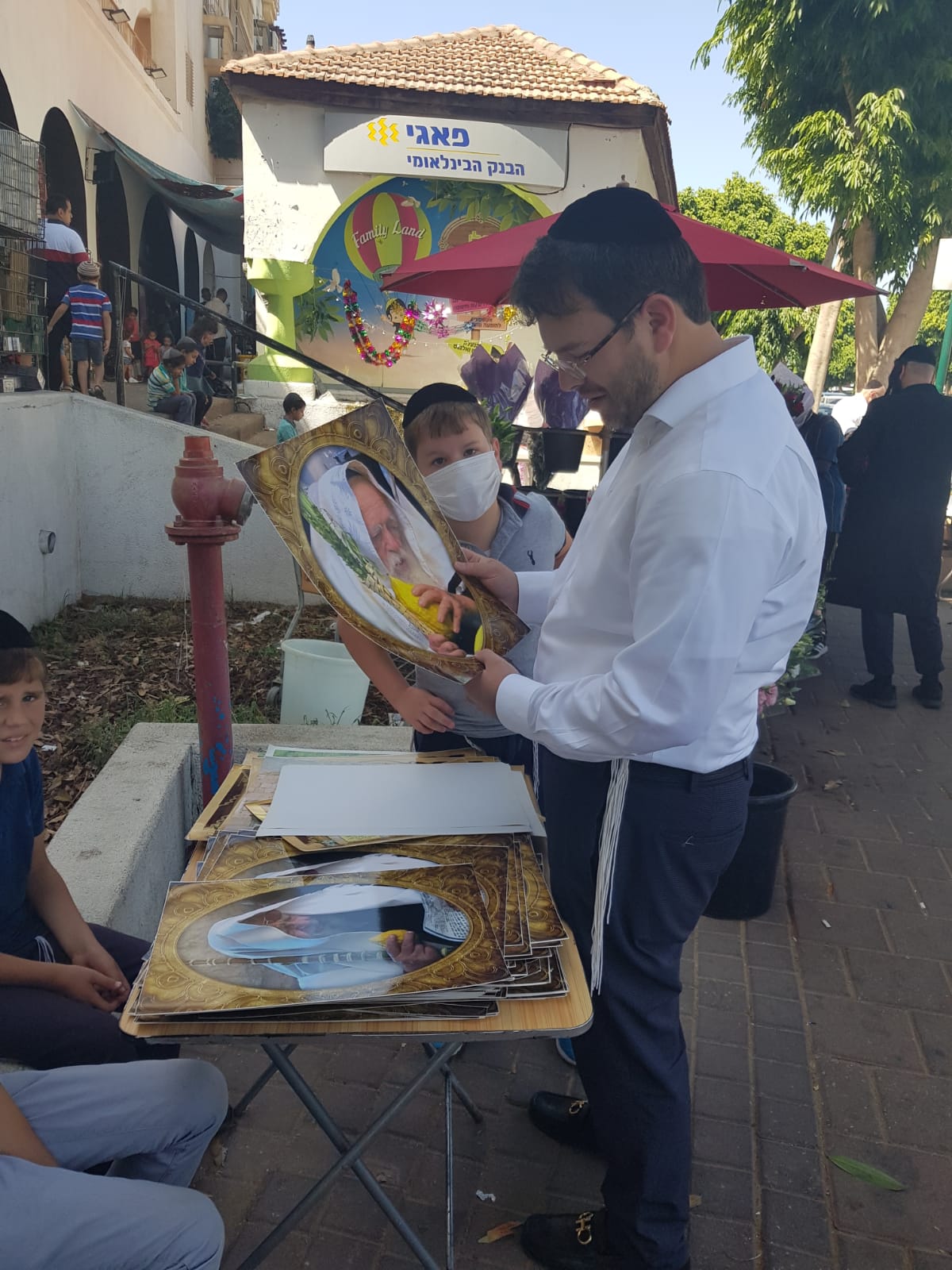 זופניק בכיכר • כל התמונות והנייעס של חגי תשרי