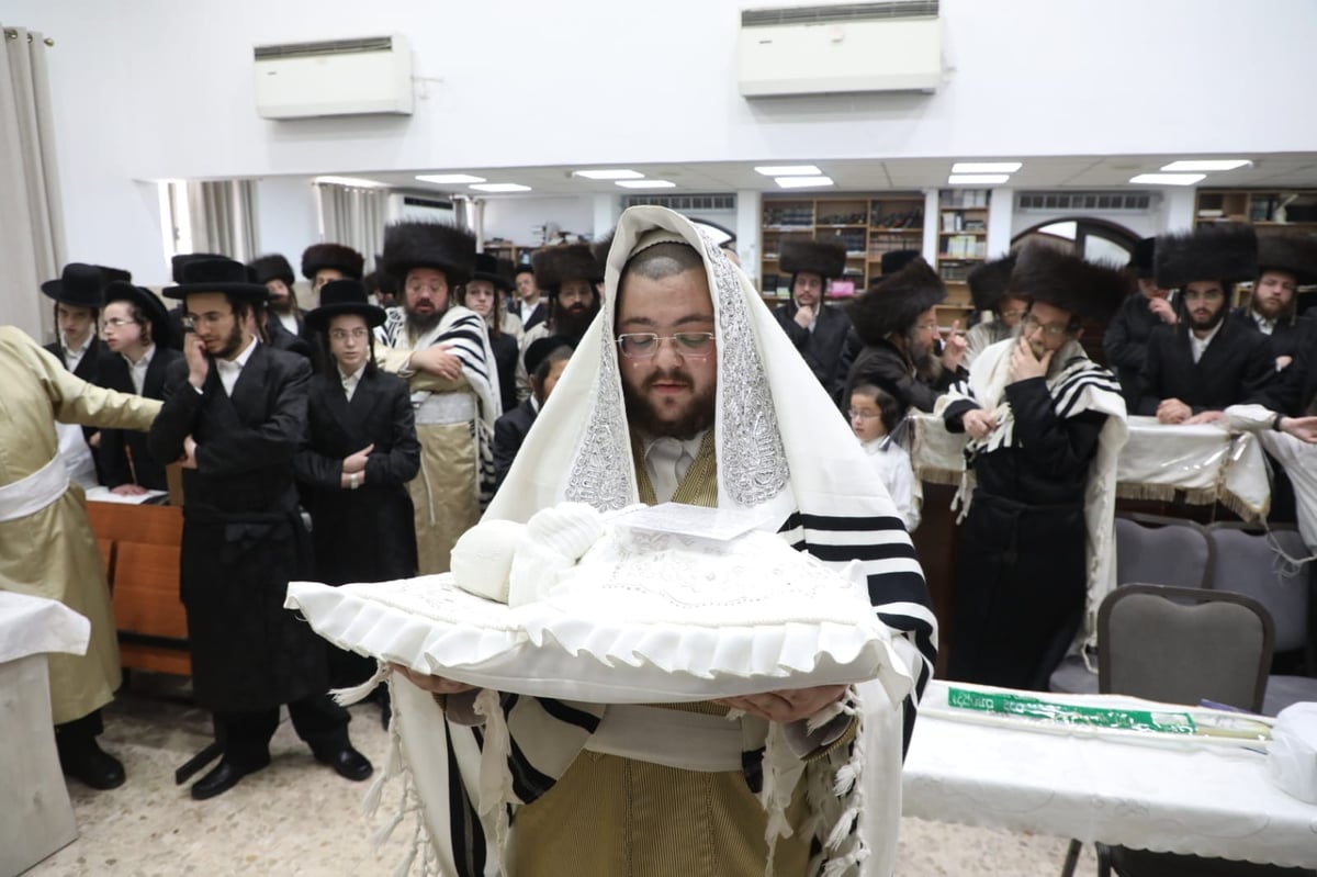 תיעוד: שמחת הברית לנין האדמו"ר מלעלוב י"ם