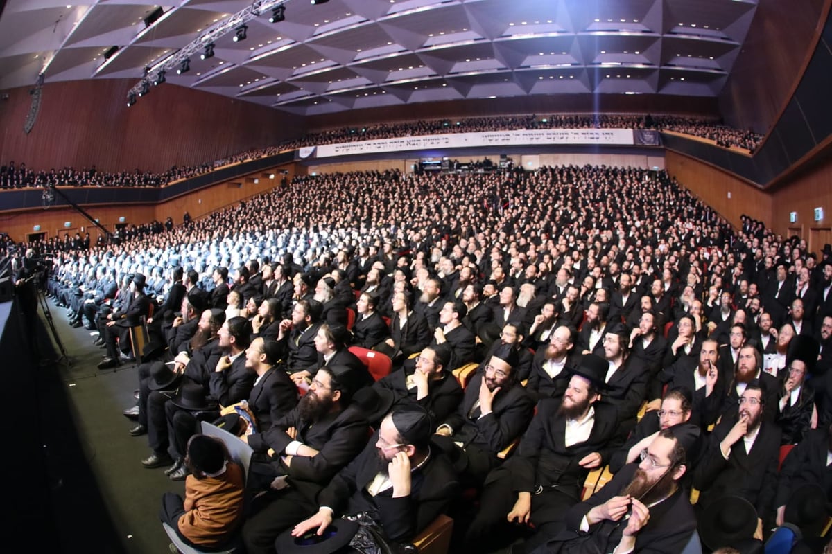 מבחן הענק של גור: האדמו"ר הפתיע והתערב בדיון ההלכתי