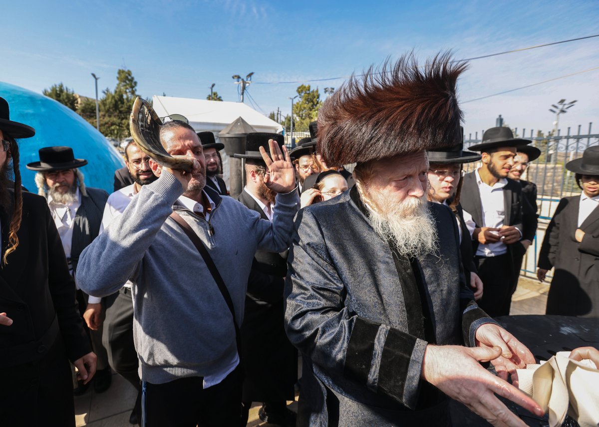 'חלאקה' לנכד האדמו"רים משומרי אמונים קריית גת וזאבליטוב