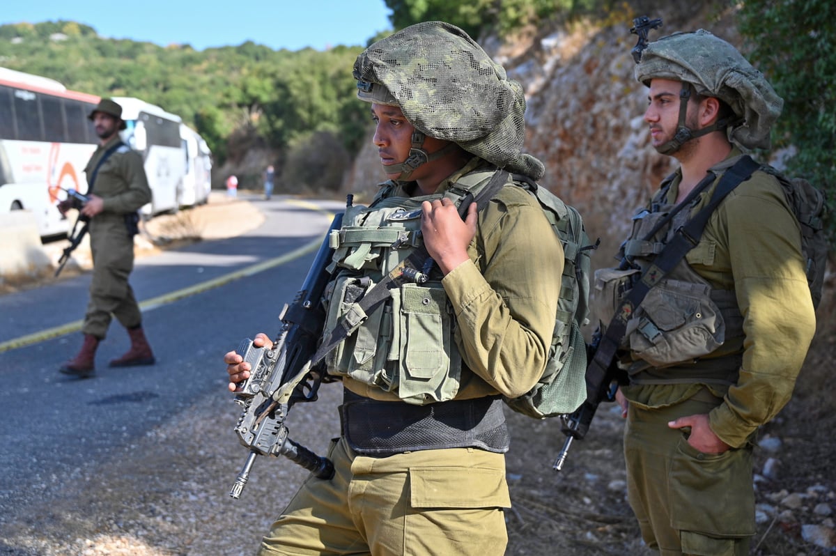 תיעוד: יהודים עלו ל'הר הבתרים' בגבול לבנון