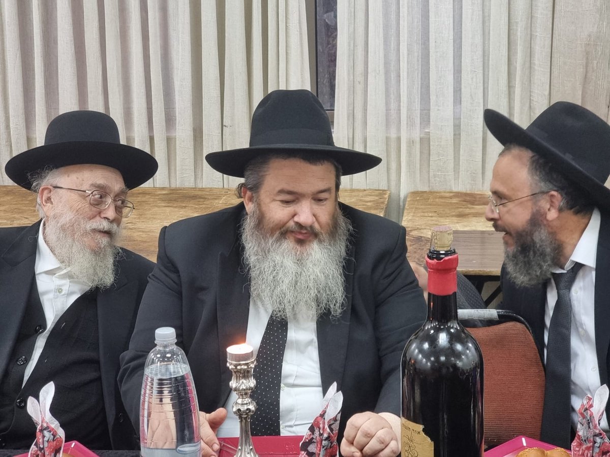 צפו: ברית לנין הגר"ב אלישיב והגראי"ה קוק