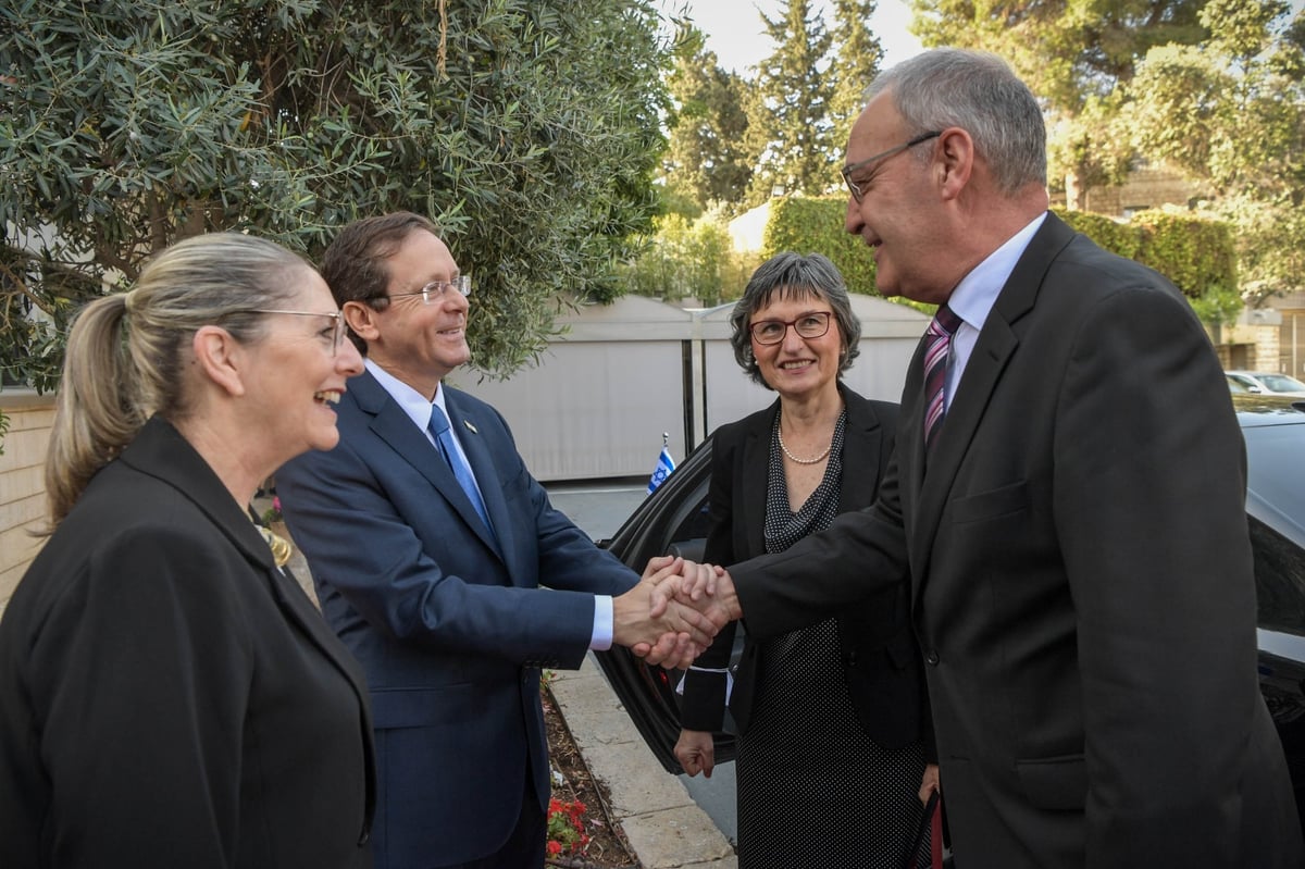 ישראל ושוויץ: שני הנשיאים נפגשו בירושלים