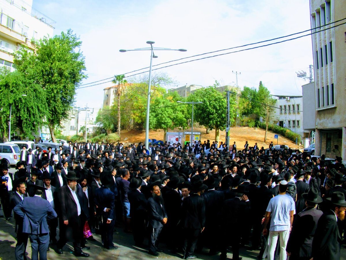 טרגדיה: האברך מפוניבז' נפטר, הותיר תשעה יתומים