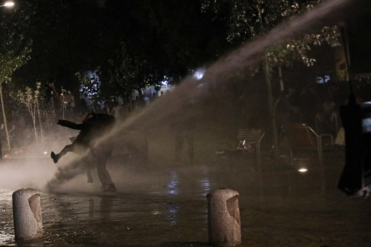 תיעוד: ההפגנה הסוערת על מות אהוביה סנדק