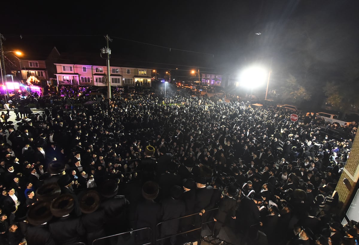 ליקווד: הרבי מסאדיגורה חנך את בית המדרש • צפו