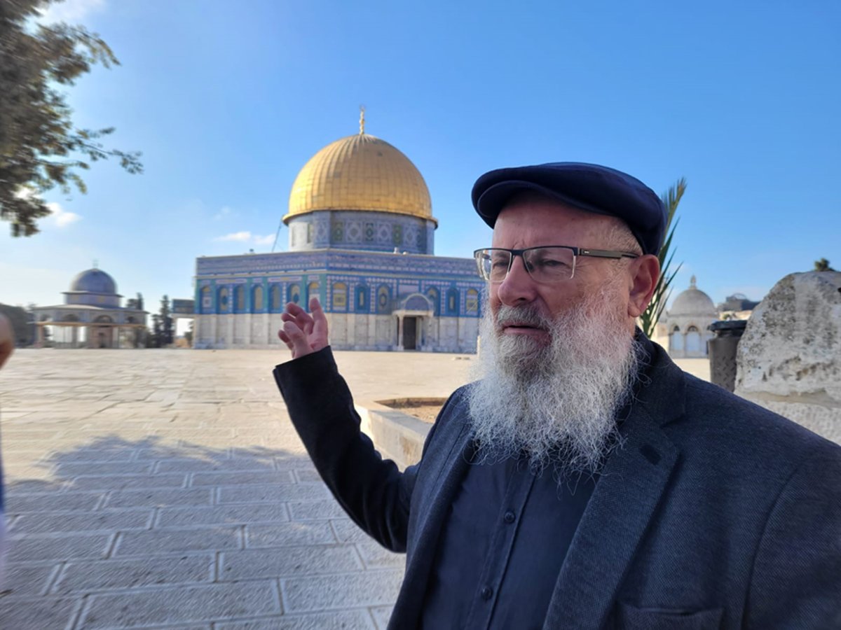 הרב פרופ' יואל אליצור מחבר ספר 'מקום בפרשה'