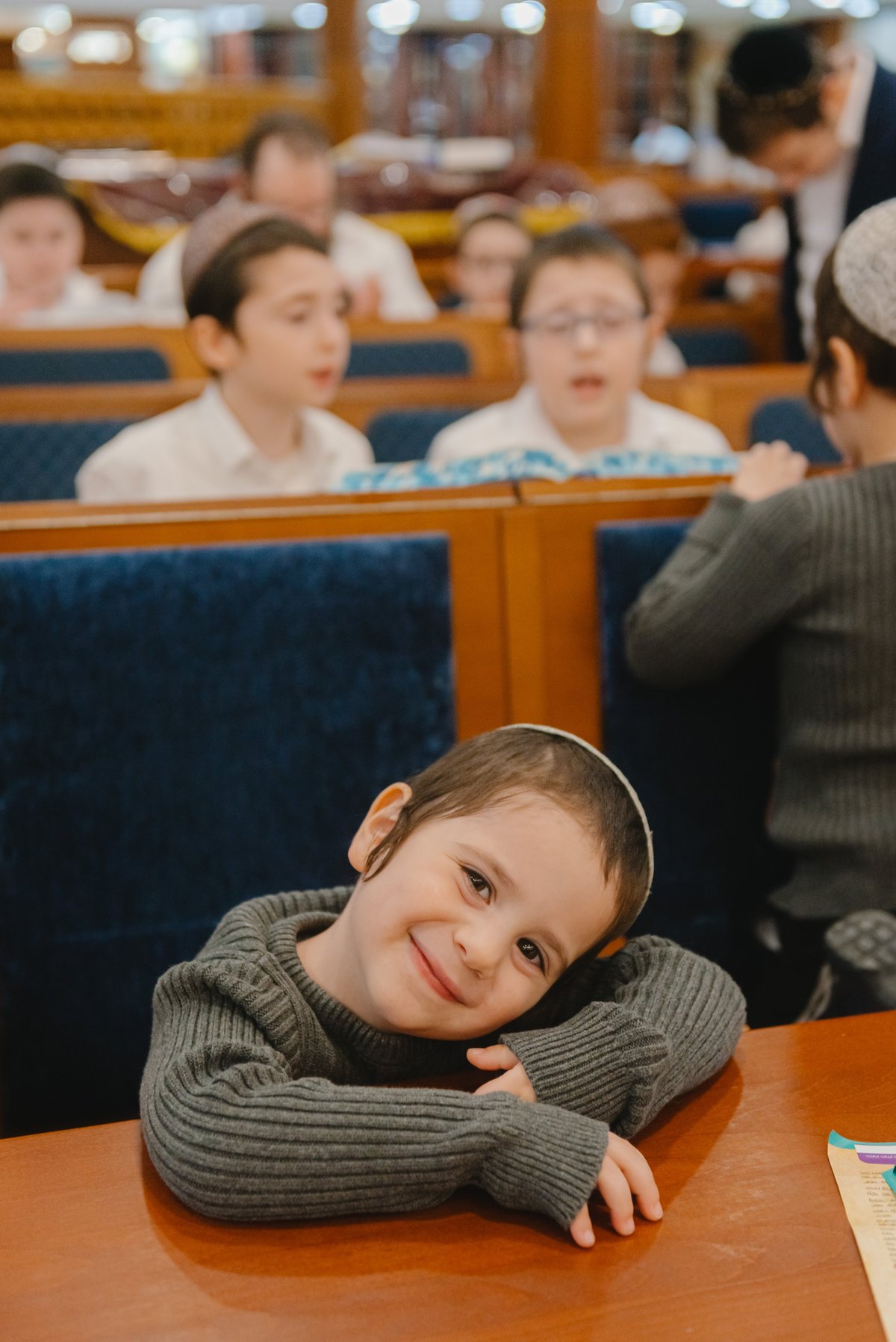 מסיבת חנוכה למשתתפי "אבות ובנים" במוסקבה