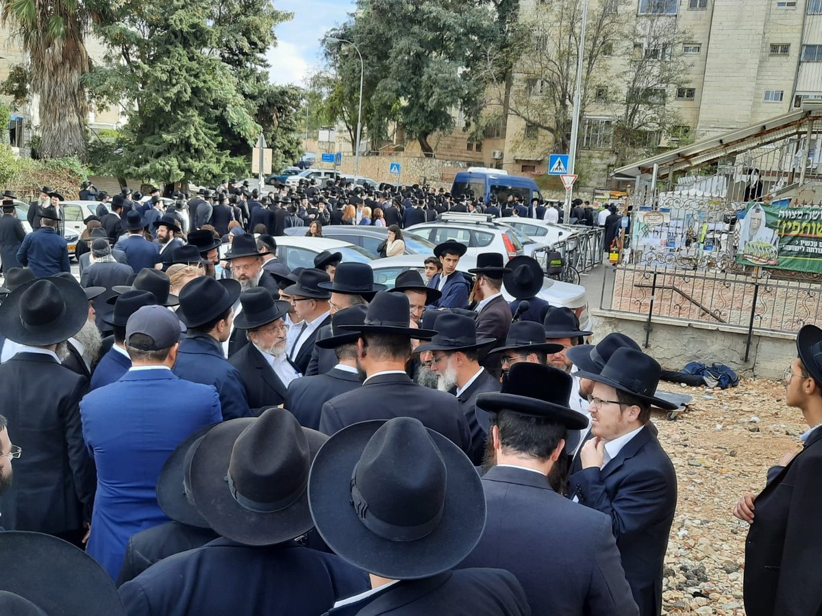 "סוד ההצלחה של אבא – למד כל יום לפני התפילה"