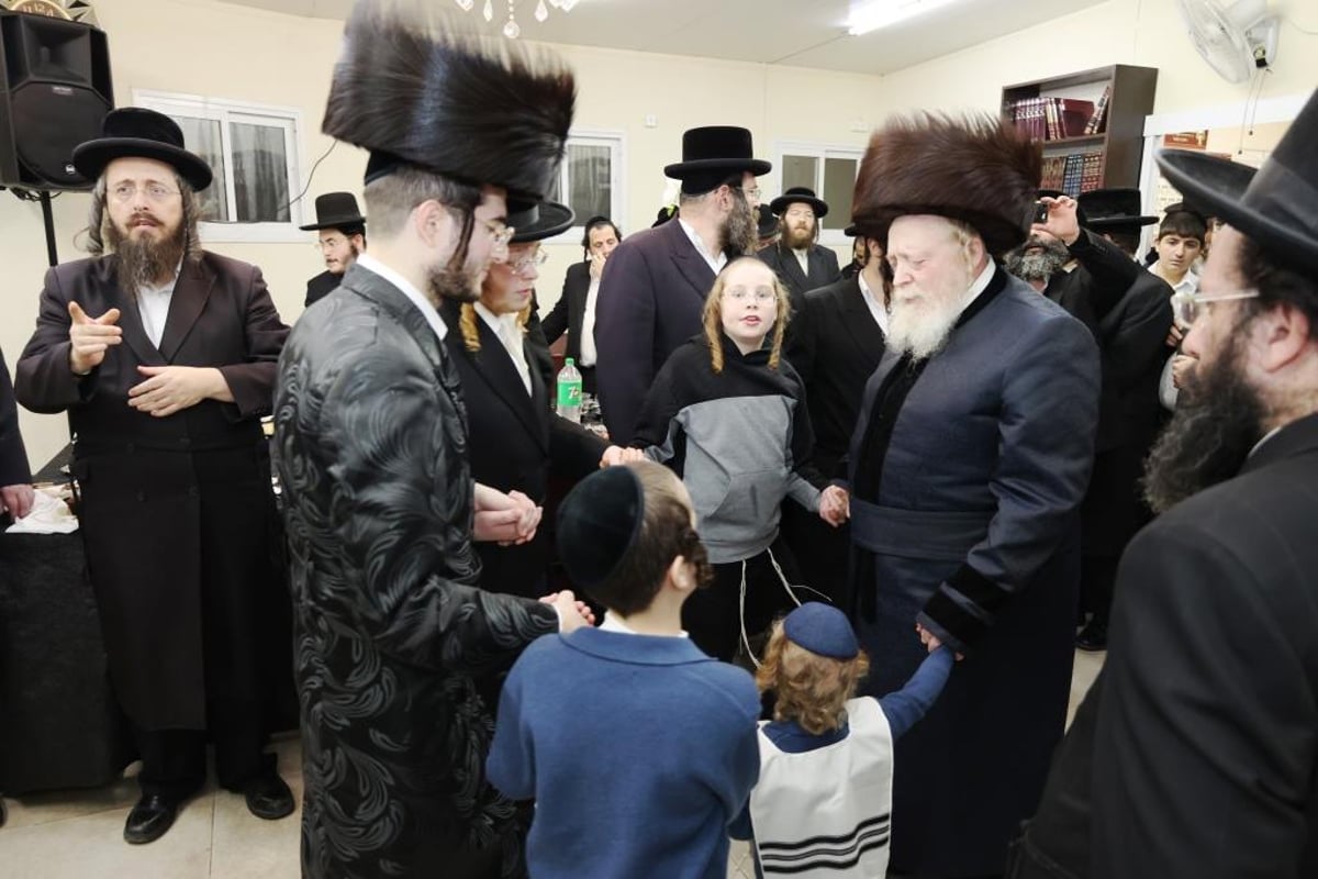 קרית גת: 'חלאקה' לנכד הרבי משומרי אמונים