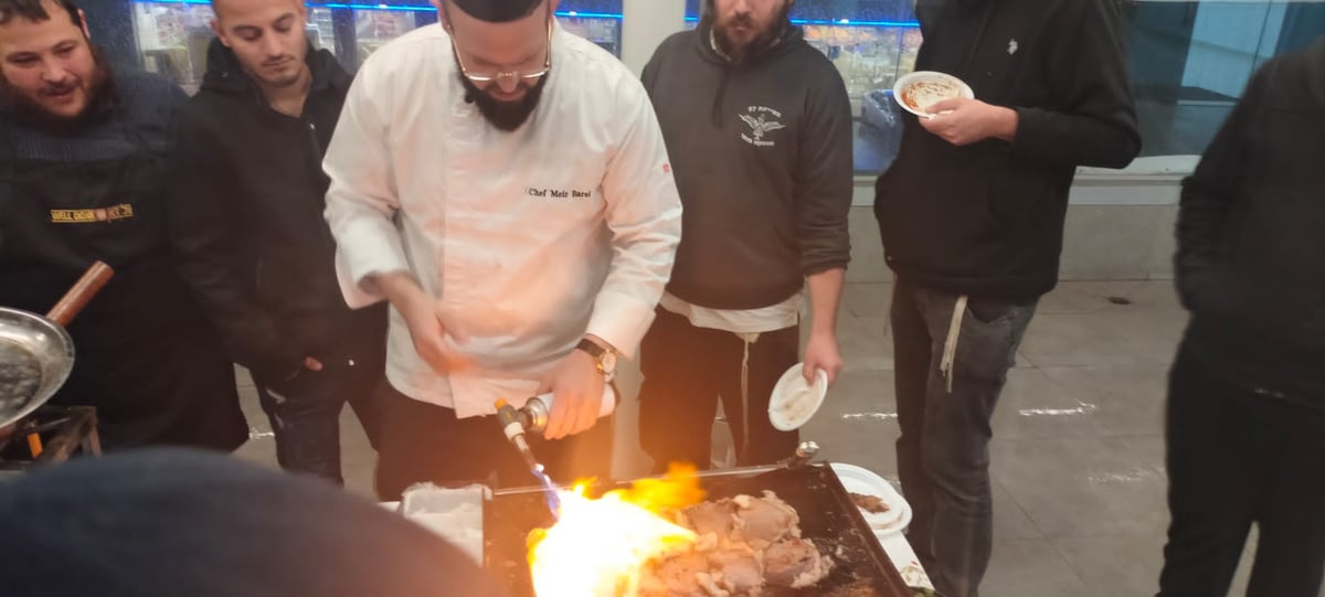 הקצב הראשי של וולדאן בקורס קצבות בשר