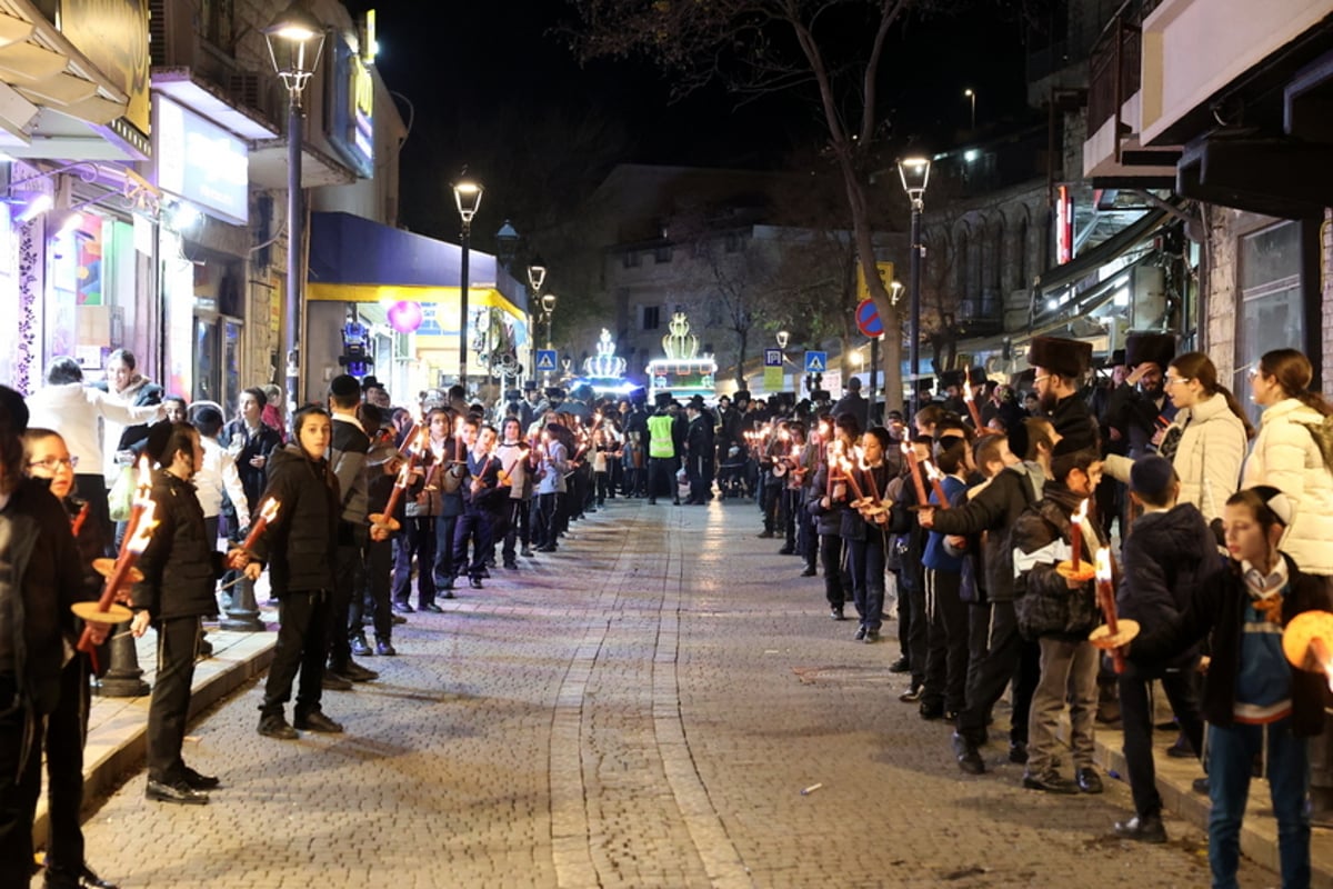 שני ספרי תורה הוכנסו לבית המדרש 'ברסלב' בצפת