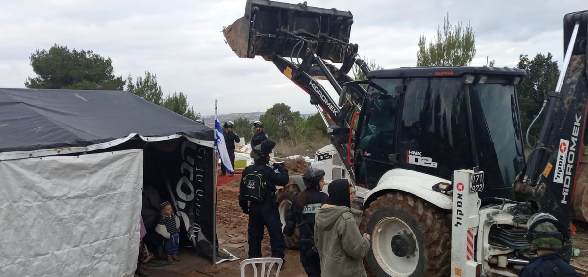 שבועיים לאחר הרצח של יהודה דימנטמן הי"ד: נהרסו מבנים בחומש