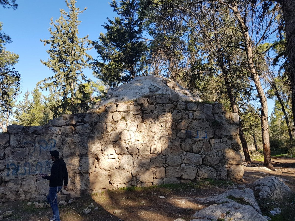 עצב ב'קבר מתתיהו': הגישה לציון - נחסמה