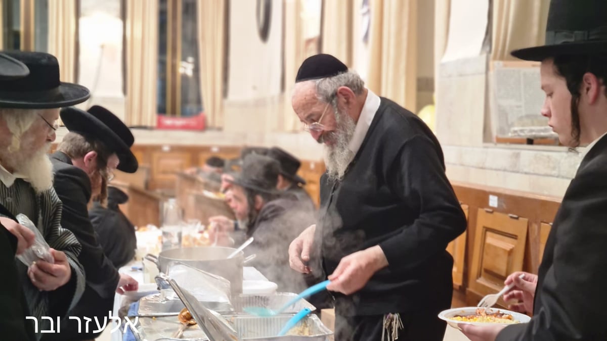 ביום ההילולא: החסידים התוועדו בבית הכנסת המיתולוגי