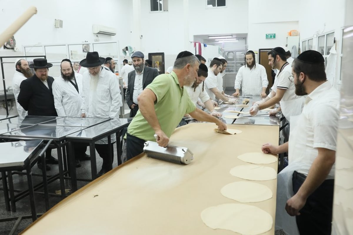 כך נערכים ברוסיה לקראת חג הפסח • תיעוד