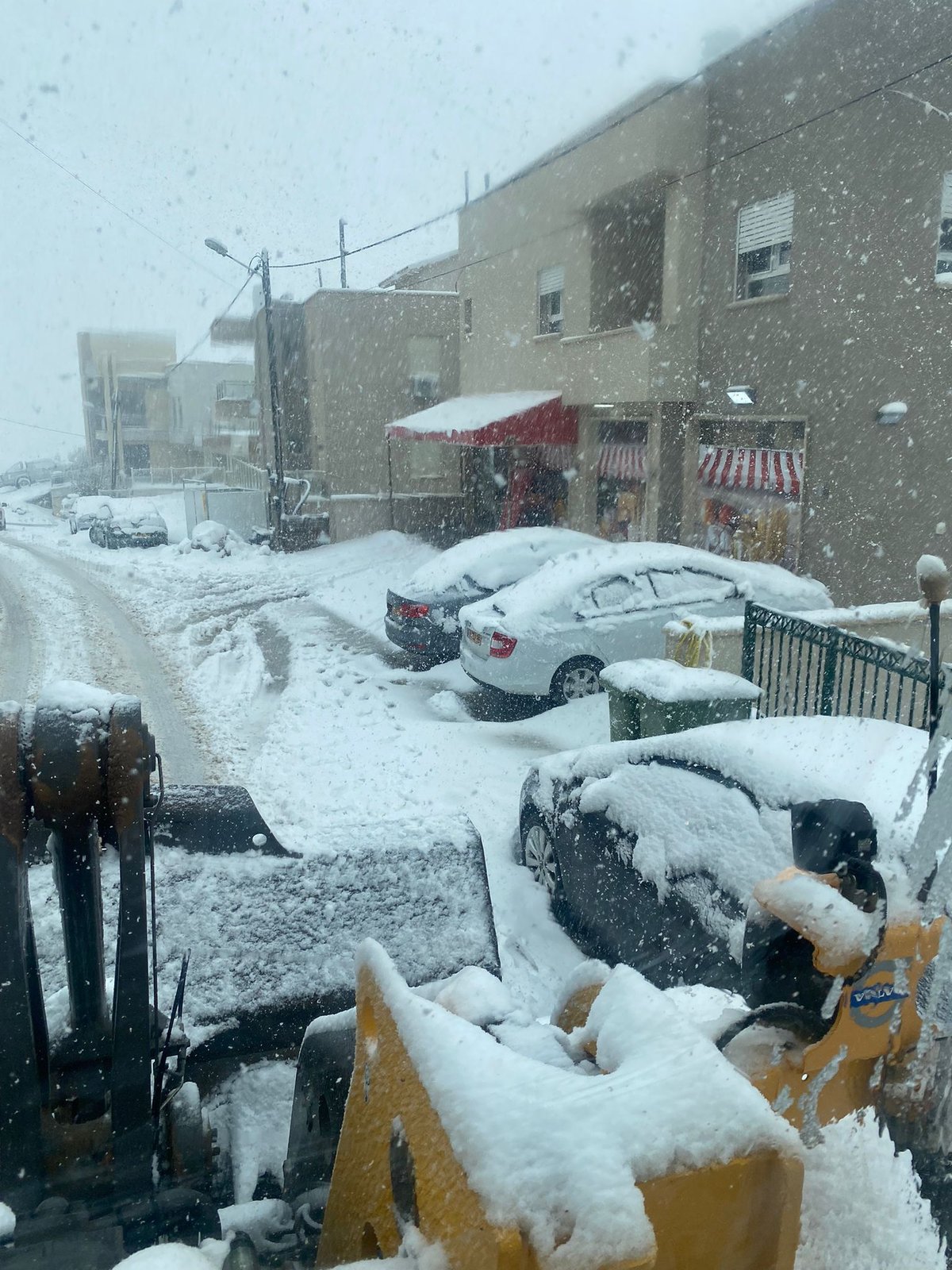 השלג בירושלים - מתעכב; העיר תיצבע בלבן בשעות הערב