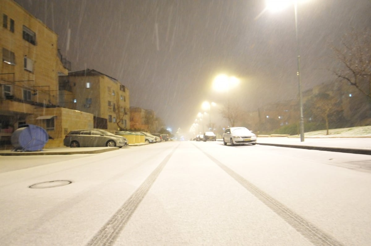 בובות באישון ליל: מראות השלג בביתר עילית