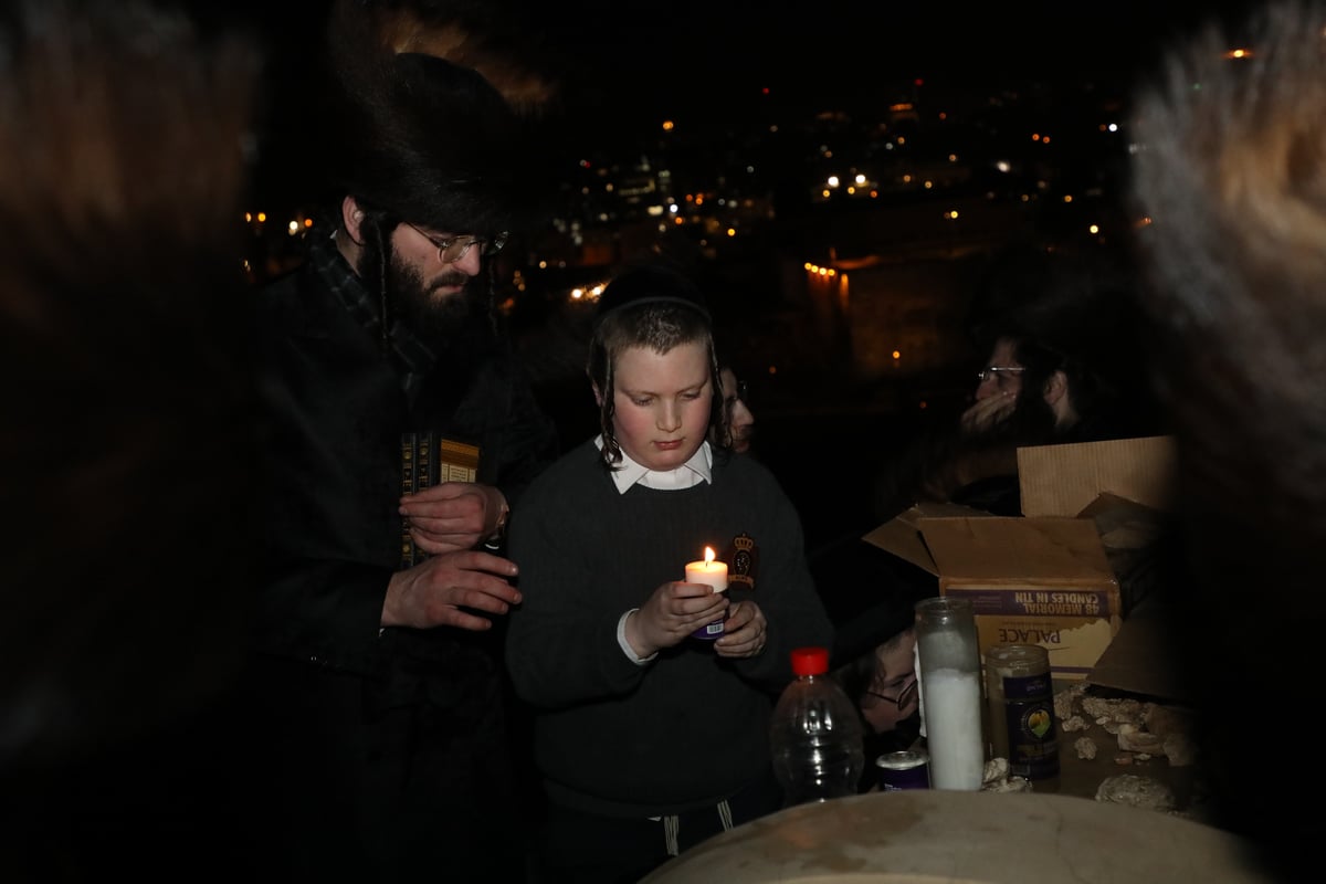 לרגל היארצייט: הרבי מזוטשקא עלה לקבר אביו