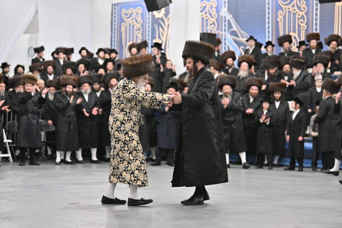 נכדת האדמו"ר מויז'ניץ נישאה בארה"ב • תיעוד