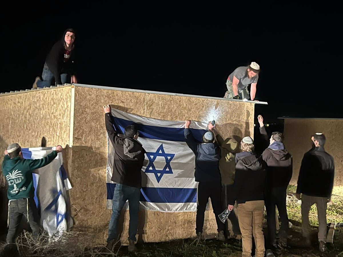 שעות לאחר שהוקם: היישוב בנגב - פונה