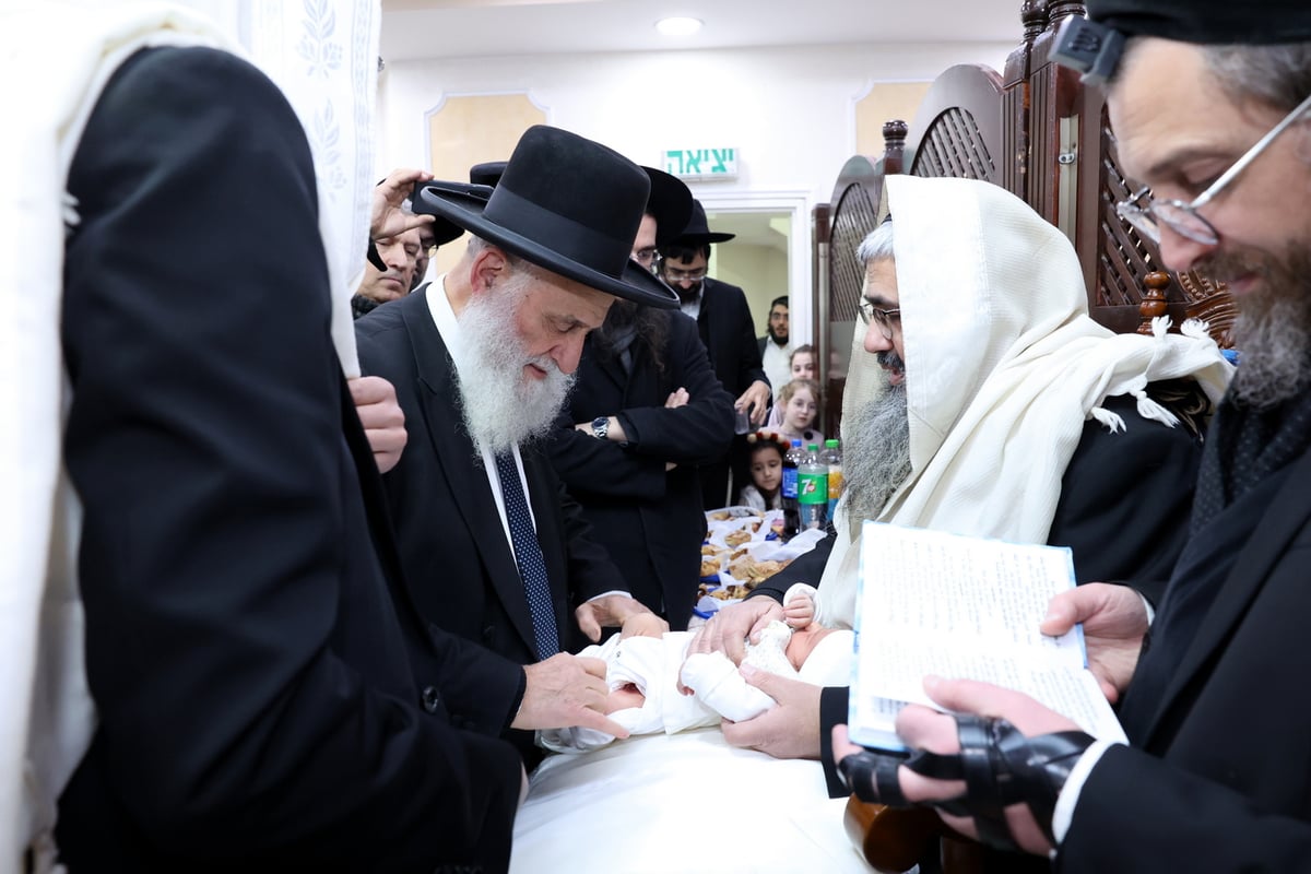 תיעוד: שמחת הברית לנין זקן רבני תוניס ע"ה