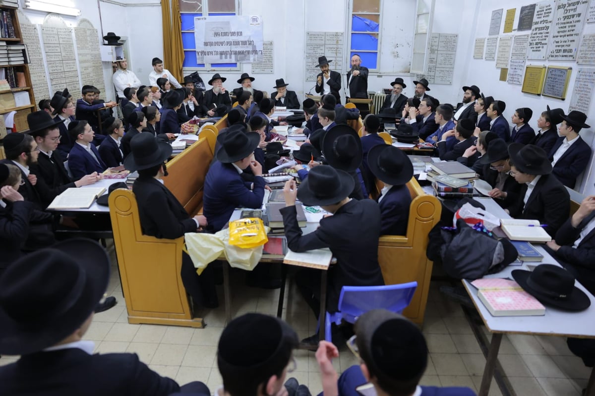 'סלבודקא לצעירים' נבחנו אצל ראש הישיבה