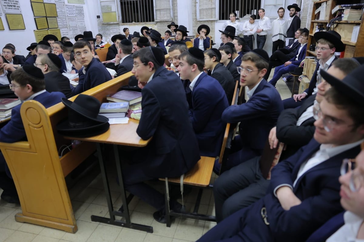 'סלבודקא לצעירים' נבחנו אצל ראש הישיבה