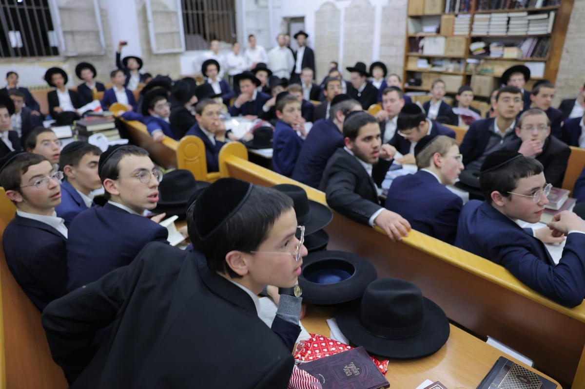 'סלבודקא לצעירים' נבחנו אצל ראש הישיבה