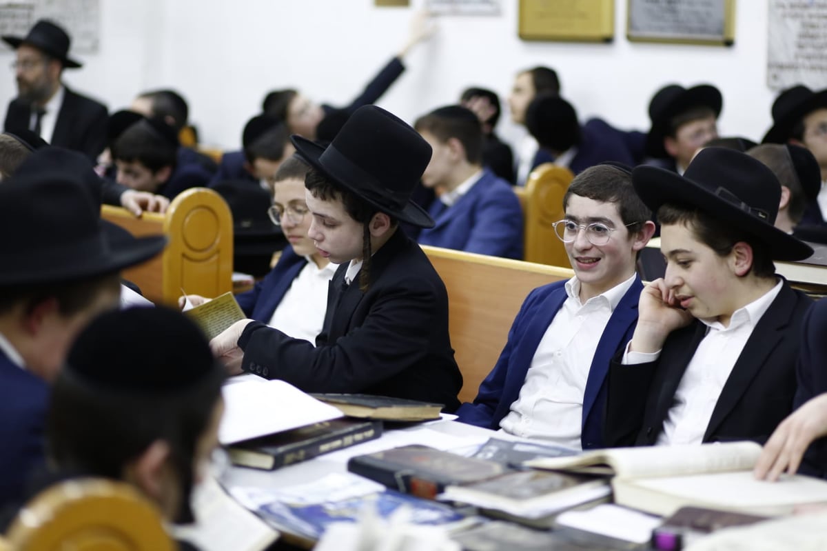 'סלבודקא לצעירים' נבחנו אצל ראש הישיבה