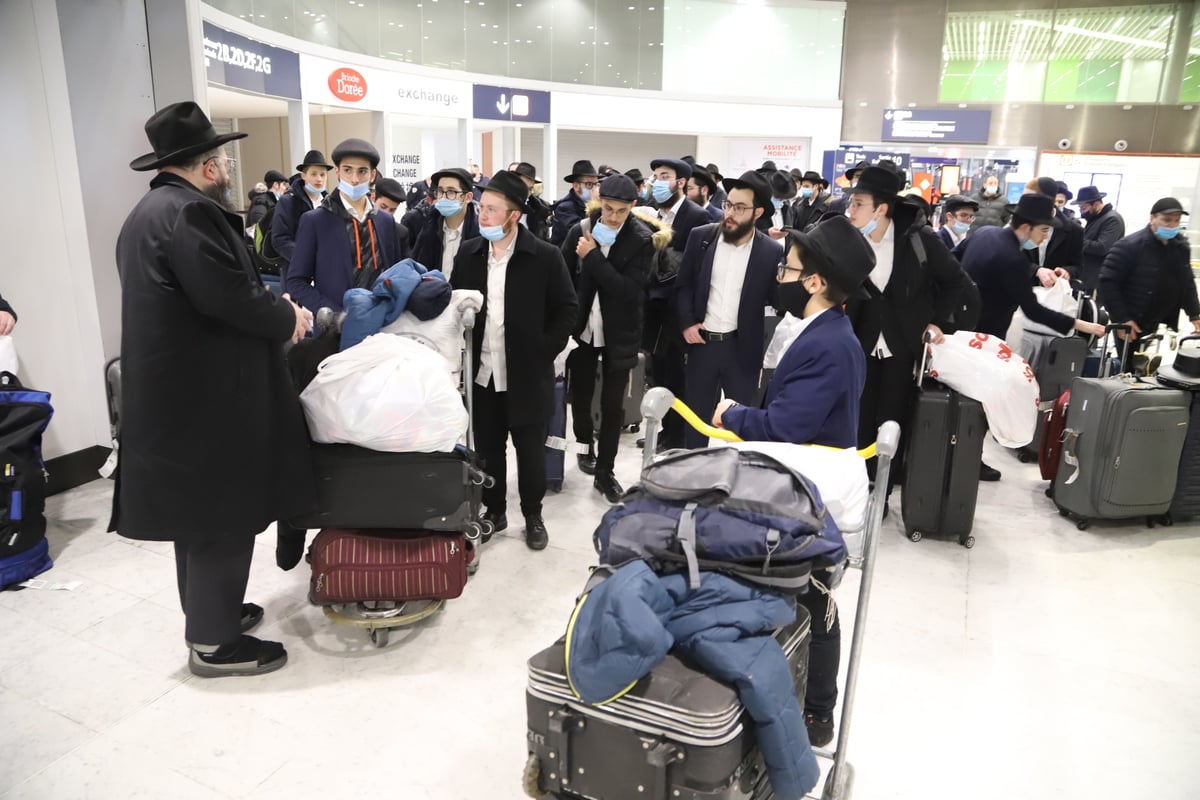 תלמידי ישיבת דנייפר התקבלו בשירה וריקודים