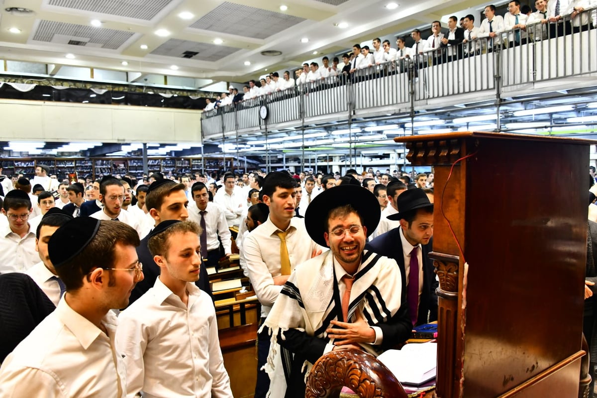 בהוראת רה"י: הבחורים נשארו ללמוד • צפו