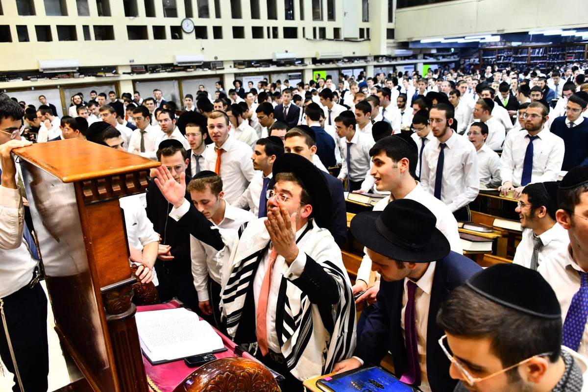 בהוראת רה"י: הבחורים נשארו ללמוד • צפו