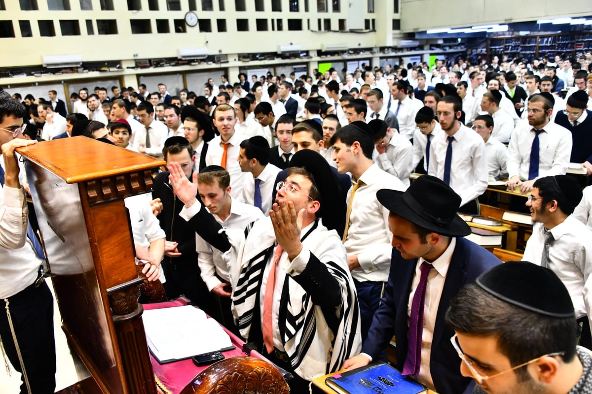 בהוראת רה"י: הבחורים נשארו ללמוד • צפו