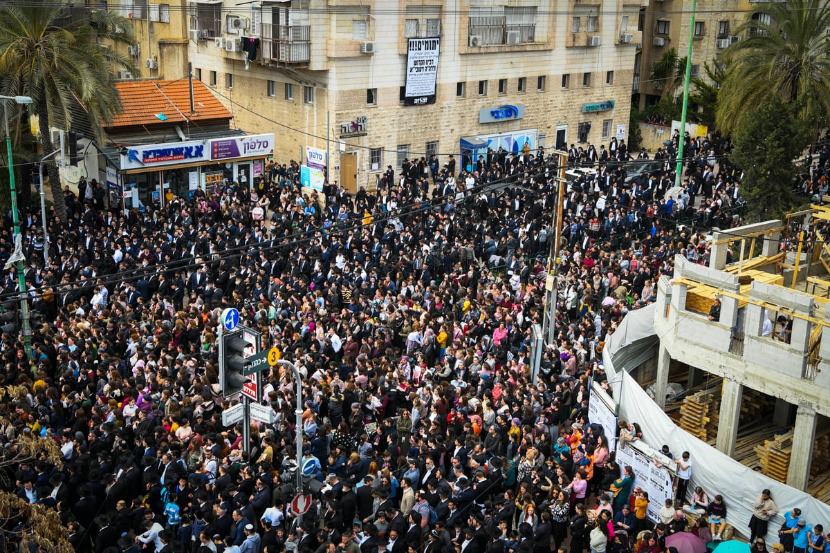 מהפטירה ועד הקבורה - ב-182 תמונות • צפו