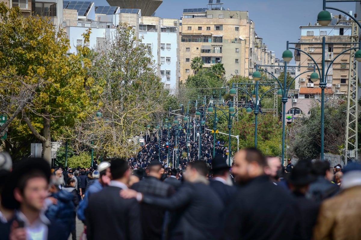 מהפטירה ועד הקבורה - ב-182 תמונות • צפו