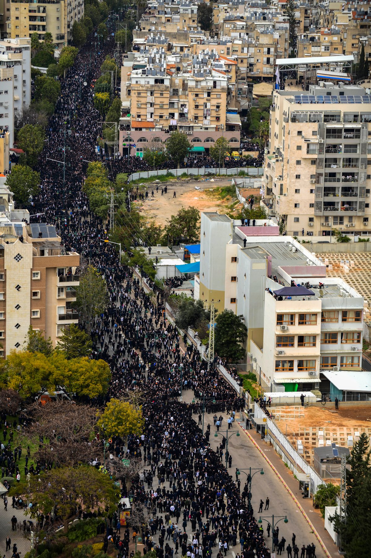 מהפטירה ועד הקבורה - ב-182 תמונות • צפו