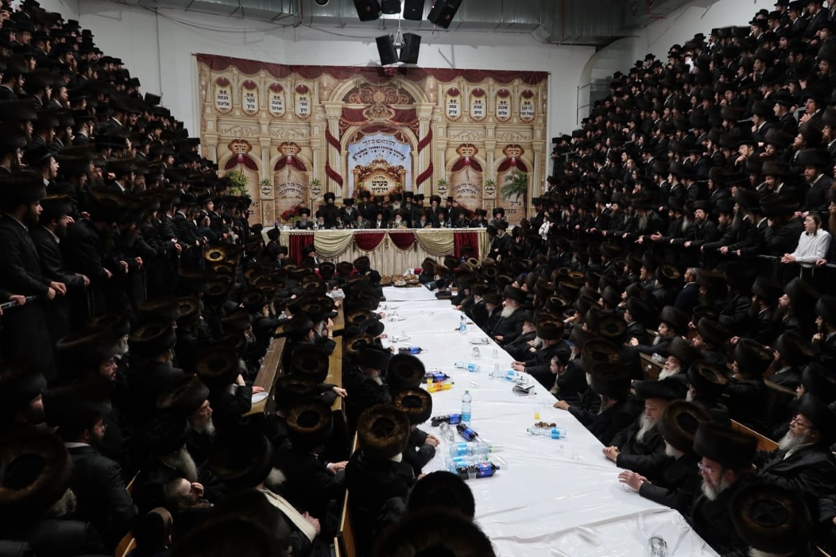 שמחת האירוסין לנכדת האדמו"רים מסערט ויז'ניץ וויז'ניץ