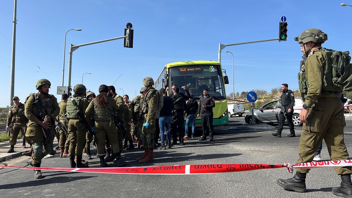 צלם 'כיכר' תיעד את זירת הפיגוע בגוש עציון