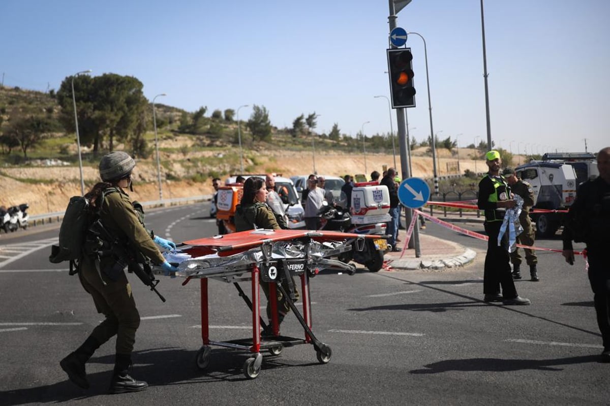 צלם 'כיכר' תיעד את זירת הפיגוע בגוש עציון