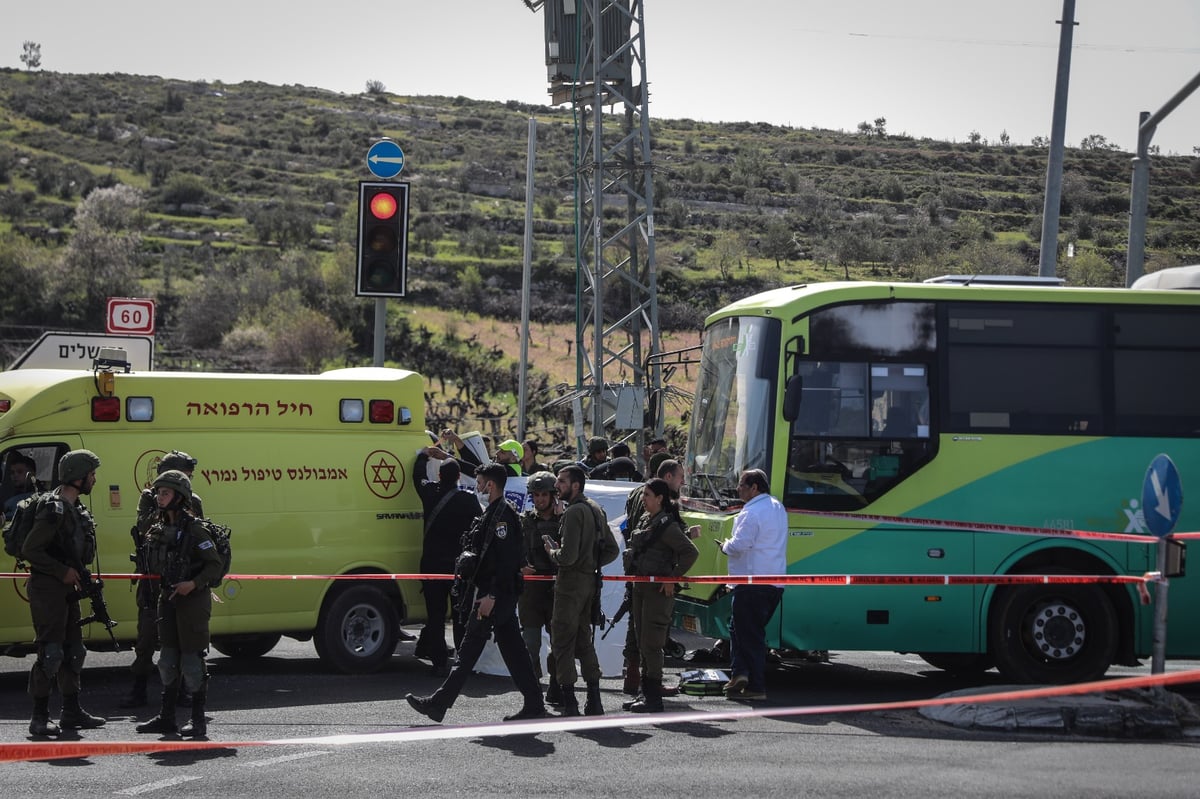 צלם 'כיכר' תיעד את זירת הפיגוע בגוש עציון