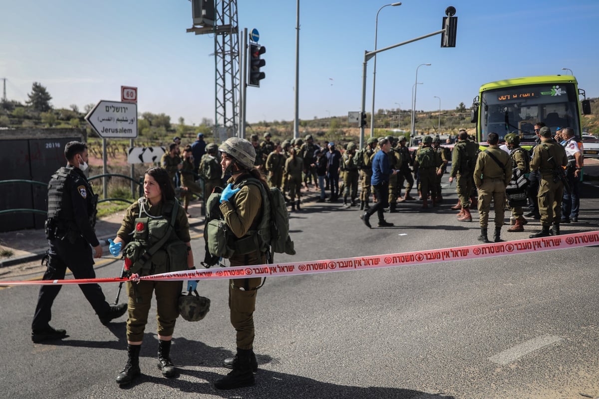 צלם 'כיכר' תיעד את זירת הפיגוע בגוש עציון